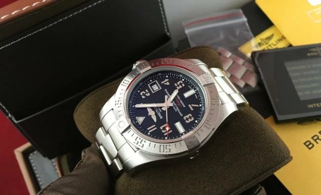 Breitling A1733110/BC31/169A