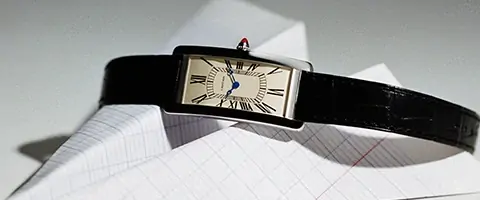 Cartier Tank Louis Cartier Limited Edition и Tank Cintrée Réédition фото