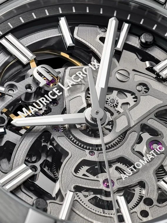 Maurice Lacroix Aikon Automatic 39 mm Skeleton