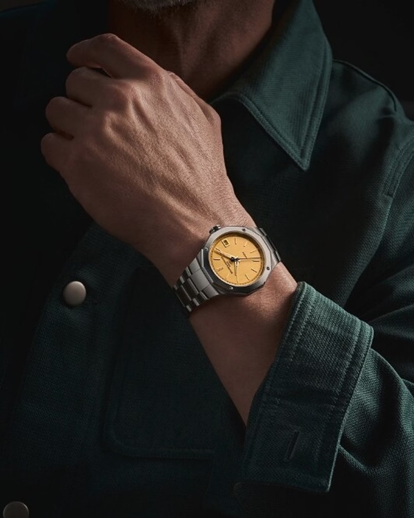 Baume & Mercier Riviera 39mm