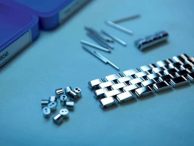 Фирменные браслеты Breitling