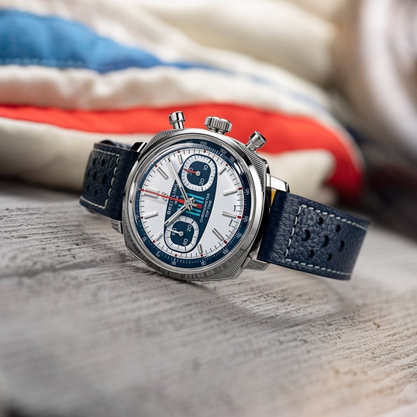 Breitling Top Time B31 и Top Time Racing