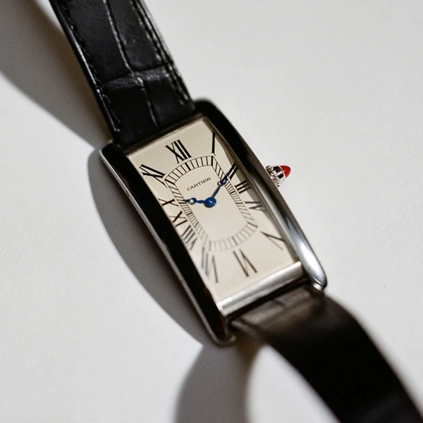  Cartier Tank Cintrée Réédition
