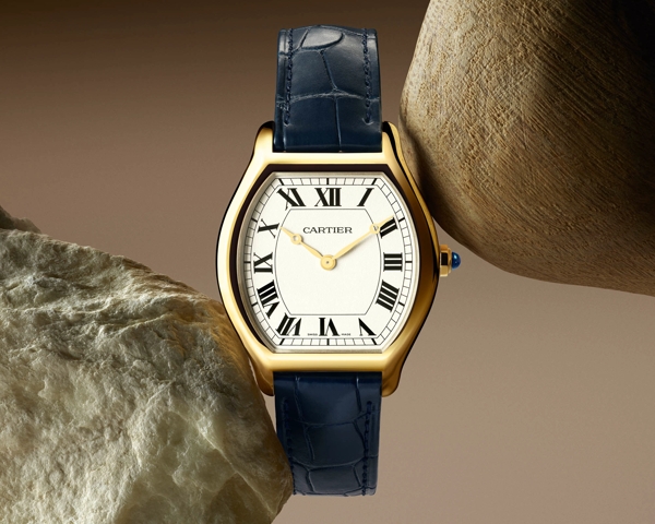 Cartier Tortue 
