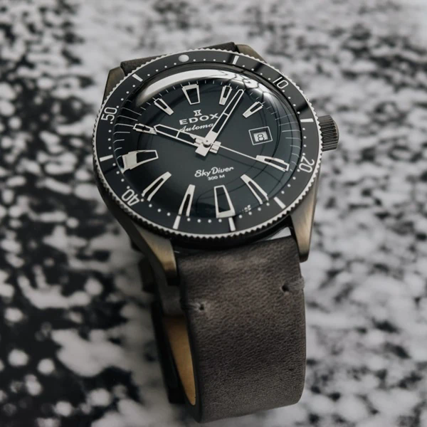 Edox SkyDiver Date Automatic