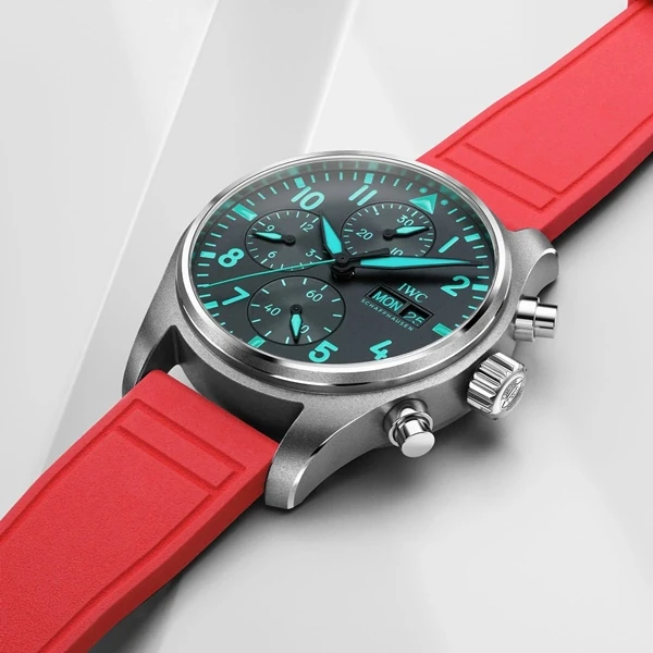 Pilot’s Watch Chronograph 41 Mercedes-AMG Petronas Miami Pink Edition