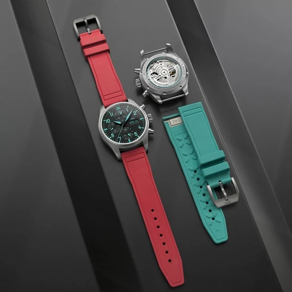 Pilot’s Watch Chronograph 41 Mercedes-AMG Petronas Miami Pink Edition