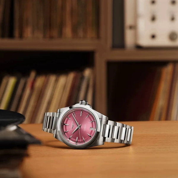 Longines Conquest 2024