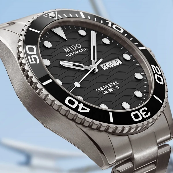 Ocean Star 200 Chronometer Titanium