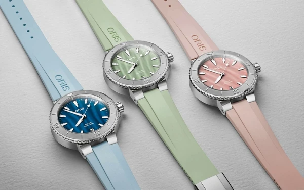Oris Aquis Date с перламутровыми циферблатами