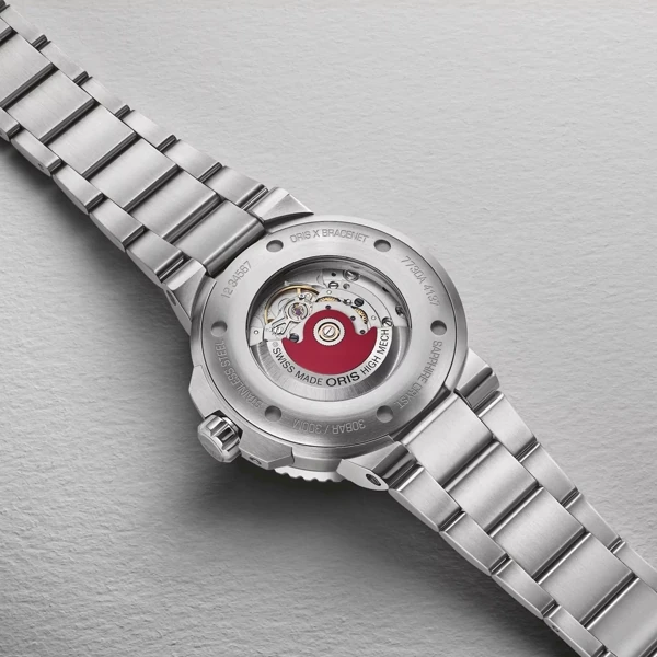 Oris X Bracenet Aquis Date  