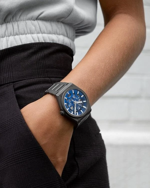 Defy Classic Skeleton Night Surfer